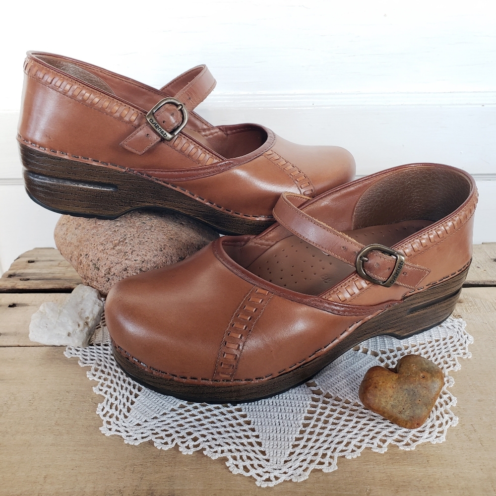 Carmel Dansko Pro Marcelle Mary Jane Clog Honey Tan Straps Buckles Boho Prairie